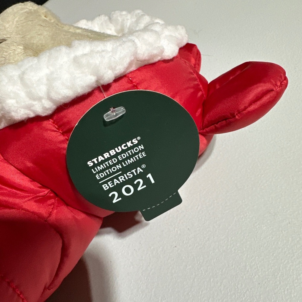 Starbucks‎ Bearista 2021 Limited Edition Red Puffer Snowsuit Plush Toy - Picture 4 of 5